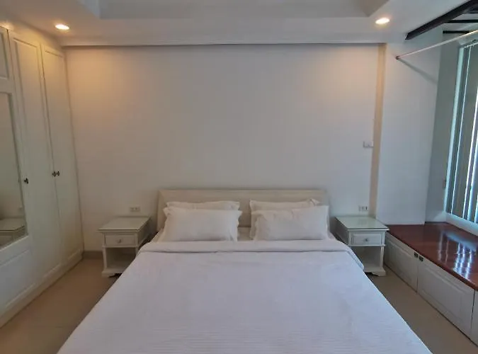 Ratchadasuthisan Day & Longstay 3* Bangkok